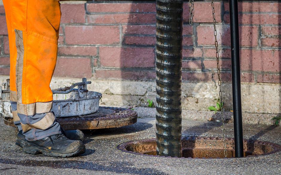 société de débouchage canalisation La Norville