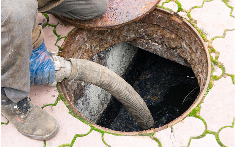 prix intervention débouchage canalisation Suresnes